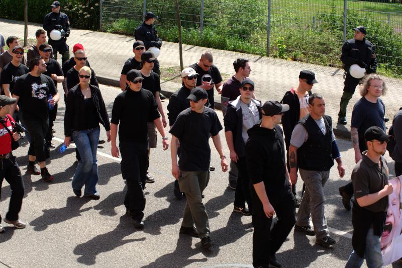 Nazis am 1. Mai 2012 in Speyer - 29