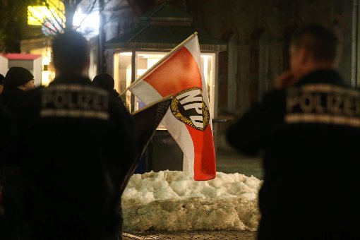 Villingen-Schwenningen: Rechtsradikale demonstrieren auf Marktplatz (2)