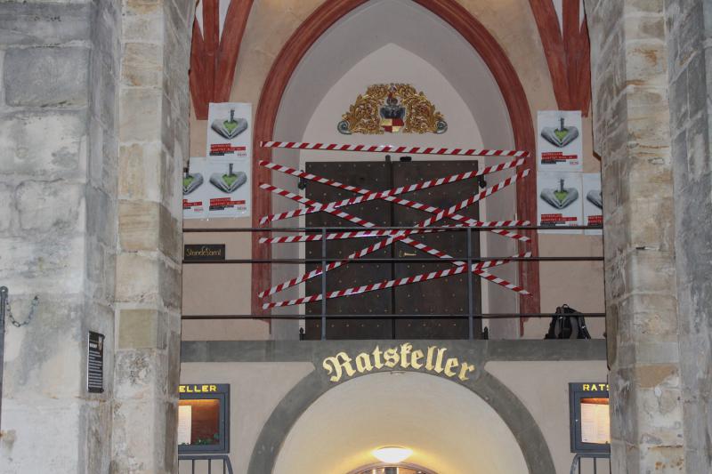 Symbolische Grenzschließung des Rathaus Hildesheim 2