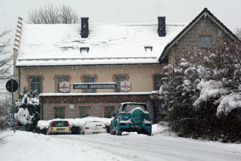 „Julfeier“ der NPD am 05.12.2010 in der Bertholdshöhe in Villingen-Schwenningen