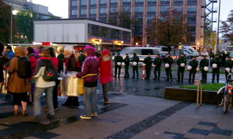 Kundgebung gegen Repression am 16.10.10 in Freiburg