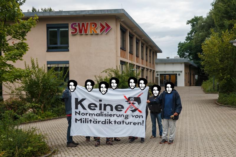 Protest vor dem SWR-Studio Tübingen (die gestencilte Gesicht stellt Shaimaa al-Sabbagh dar, eine von vielen Demonstrant_innen, die durch ägyptische Sicherheitskräfte getötet wurden)