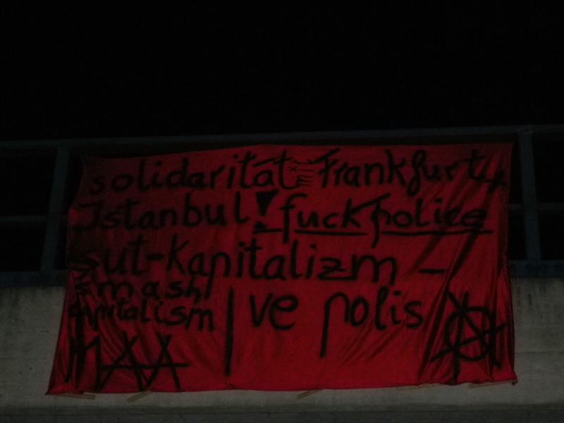 solidarität mit den betroffenen in frankfurt, istanbul und der ganzen welt